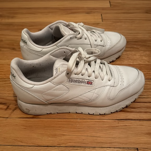 Men’s Reebok classic leather sneakers (can be worn for women too) - Picture 2 of 5